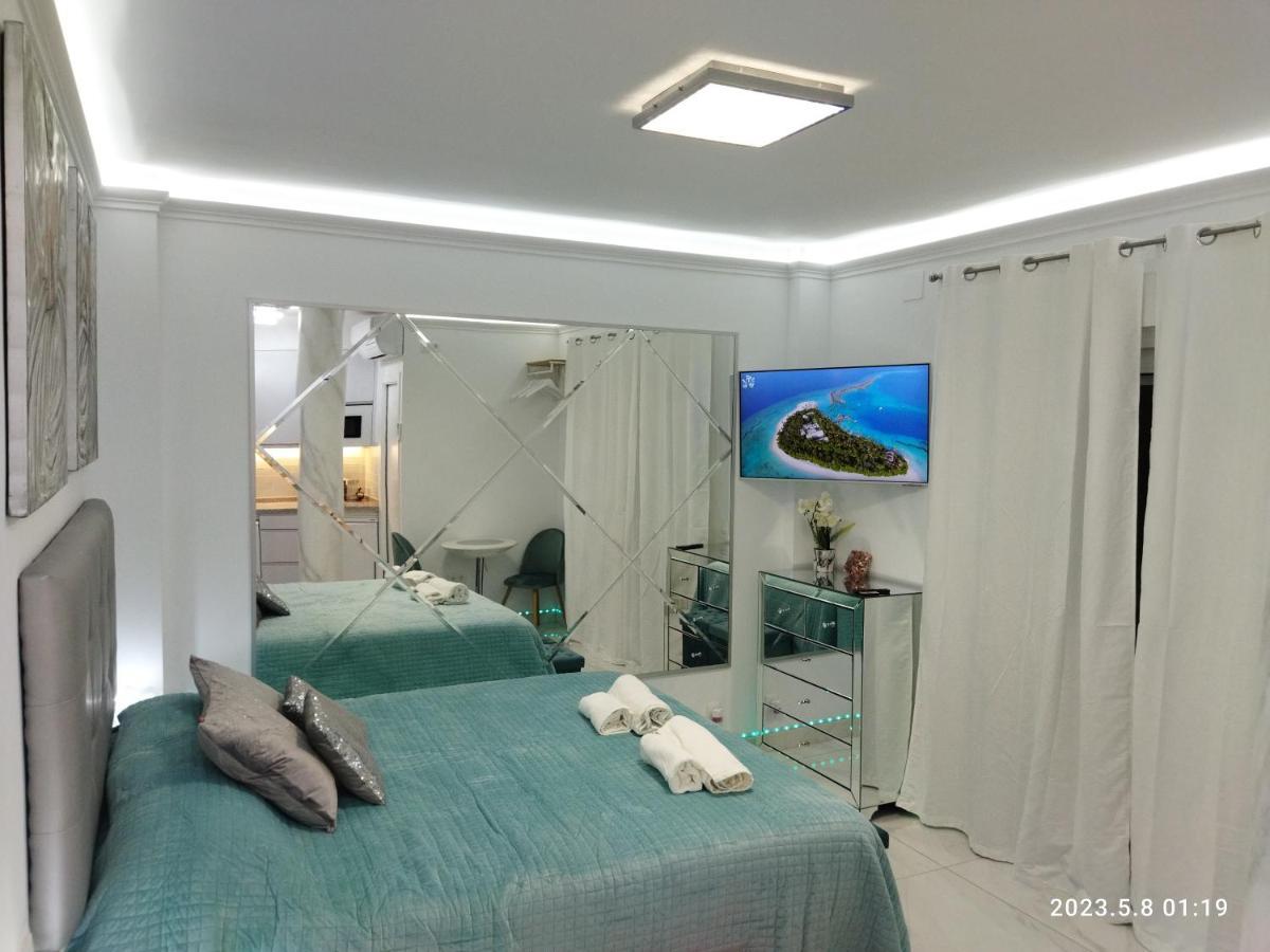 Silver Horizon Luxury Apartment ネルハ エクステリア 写真