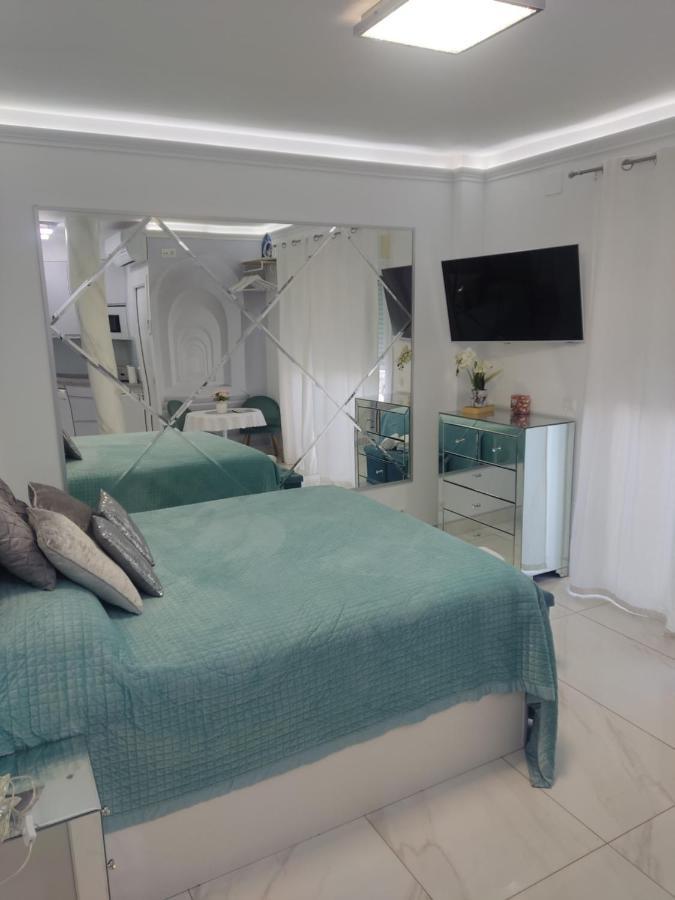 Silver Horizon Luxury Apartment ネルハ エクステリア 写真