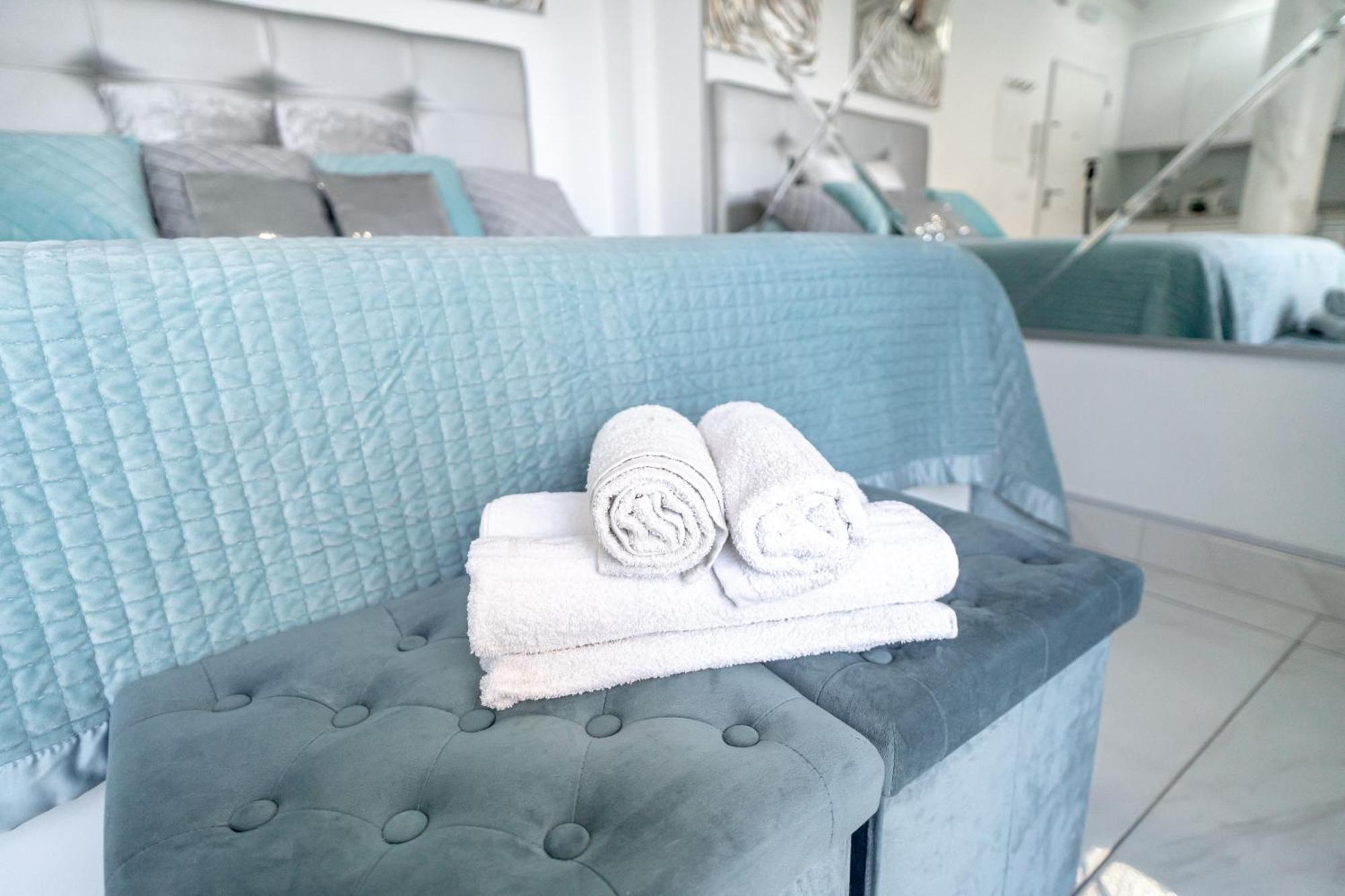Silver Horizon Luxury Apartment ネルハ エクステリア 写真