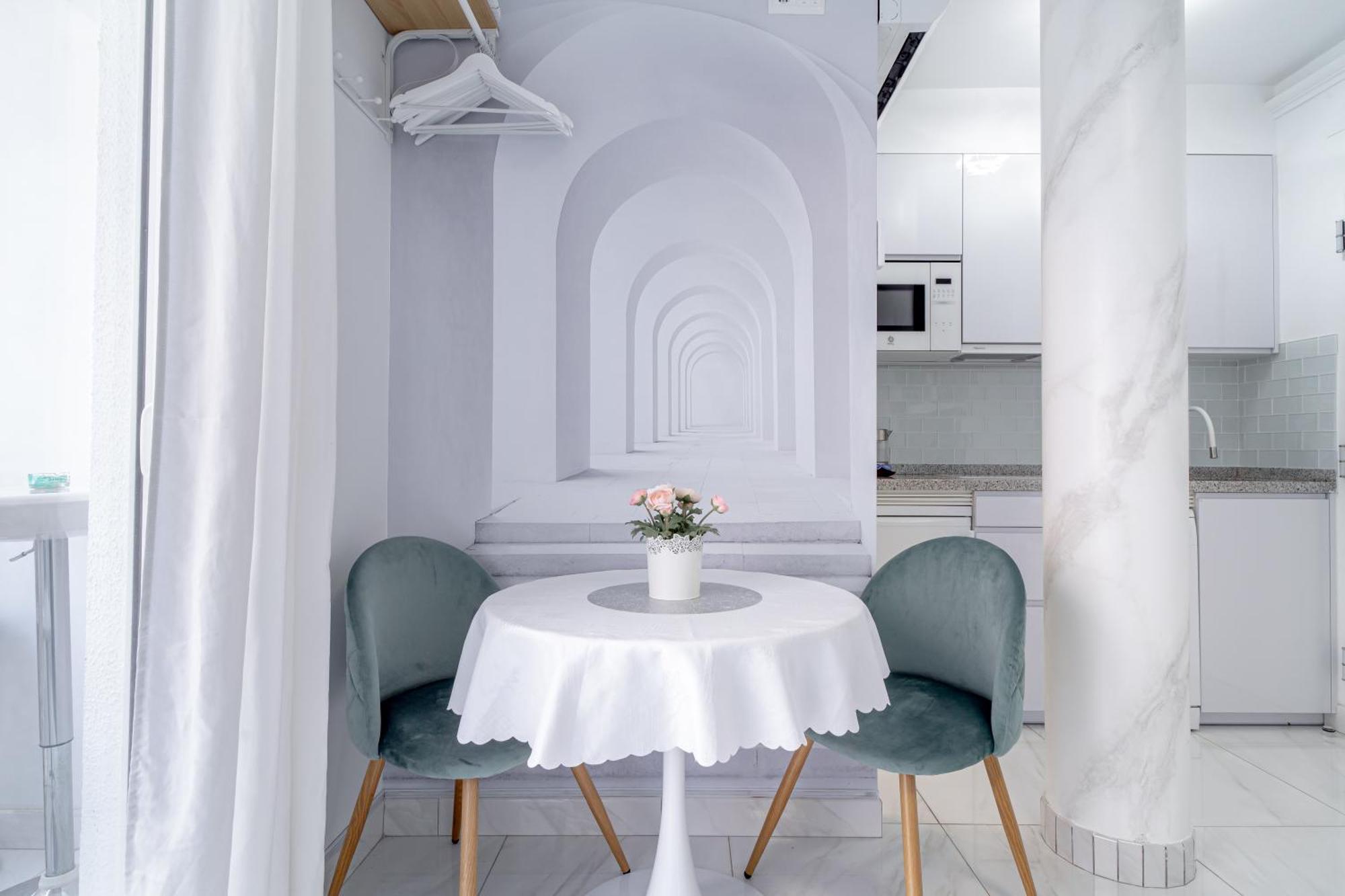 Silver Horizon Luxury Apartment ネルハ エクステリア 写真